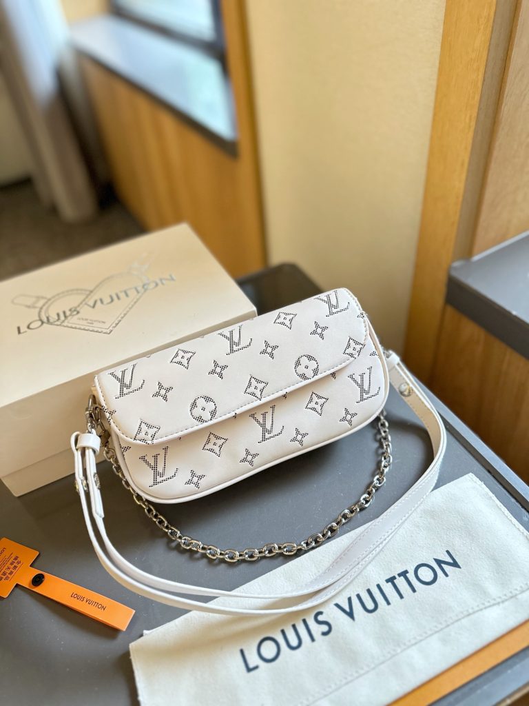 FashionReps Bags 07YAA9333