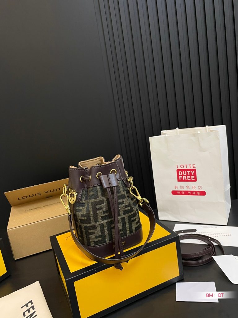 FashionReps Bags 09YAA7616