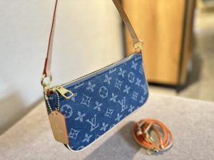 FashionReps Bags 10YAA3070